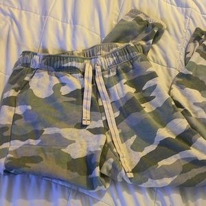 Aeries camo joggers
